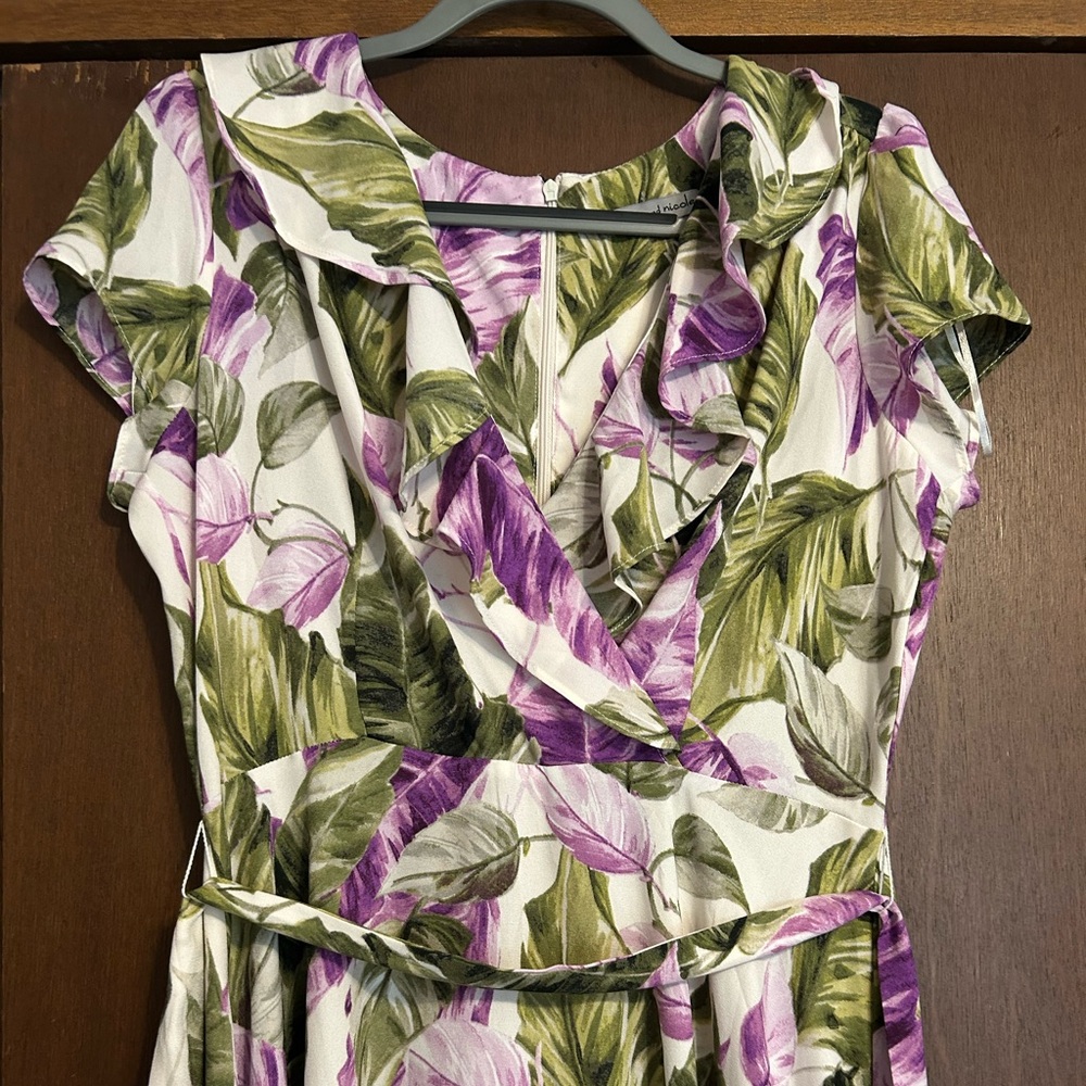 Danny & Nicole Floral Midi Dress